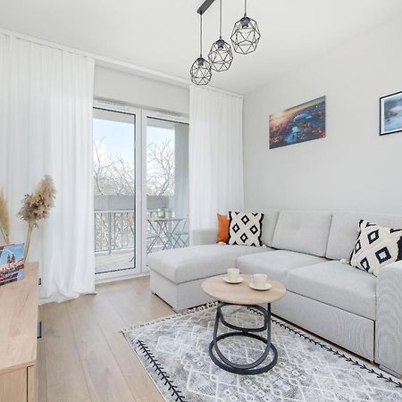 Bright Apartment Park Lotnikow Near Tauron Arena Krakow By Noclegi Renters Esterno foto